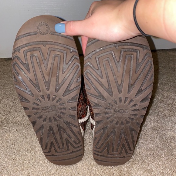 UGG boots - Picture 2 of 4